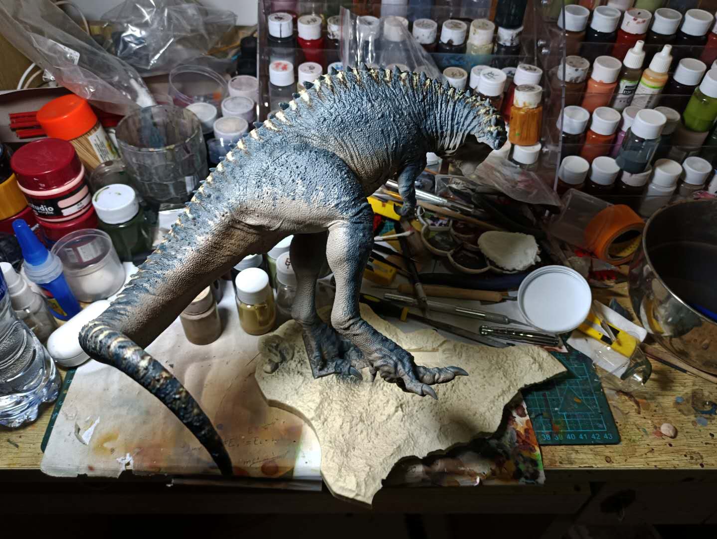 PASSION CHARGER Teratophoneus VS Nasutoceratops Scene