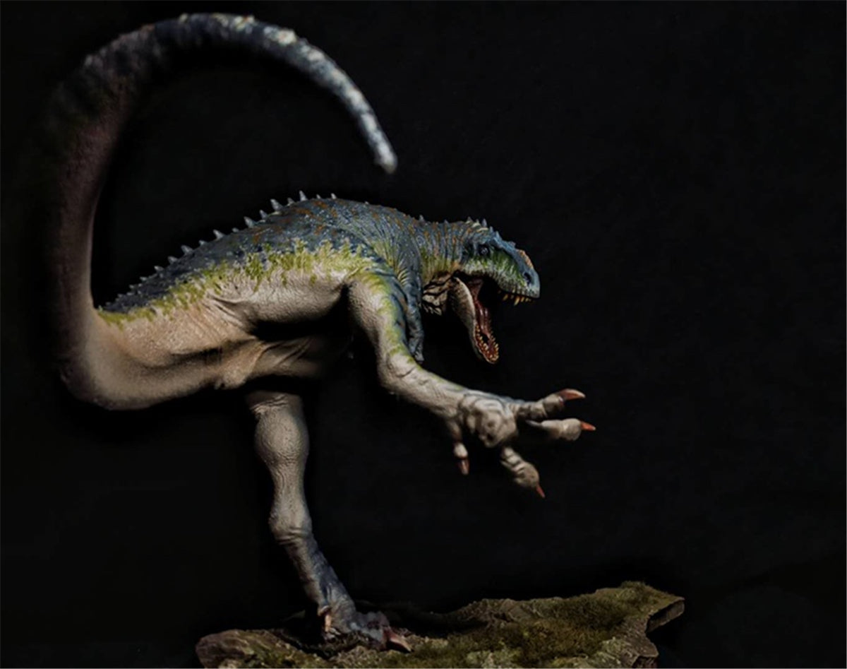 PASSION CHARGER Teratophoneus Scene Statue