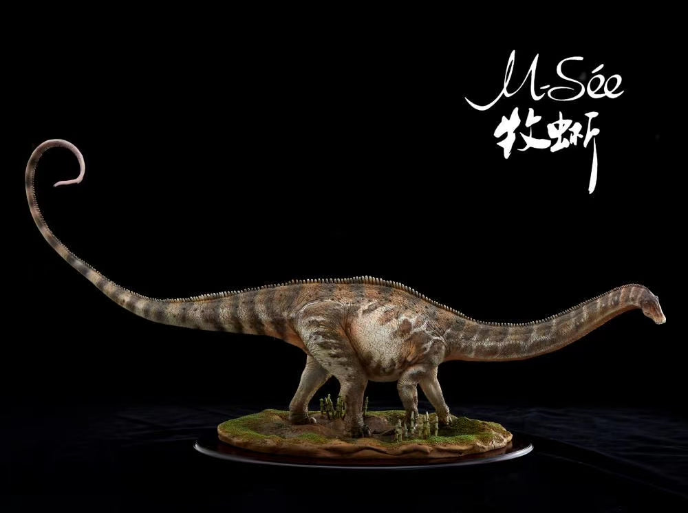 MuSee Studio 1/35 Diplodocus carnegiei Scene Statue