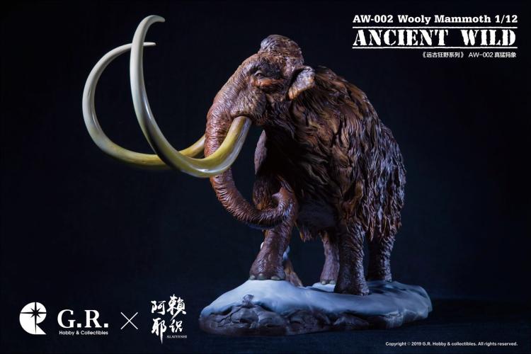 G.R 1:12 Mammuthus Statue Scene GK Statue