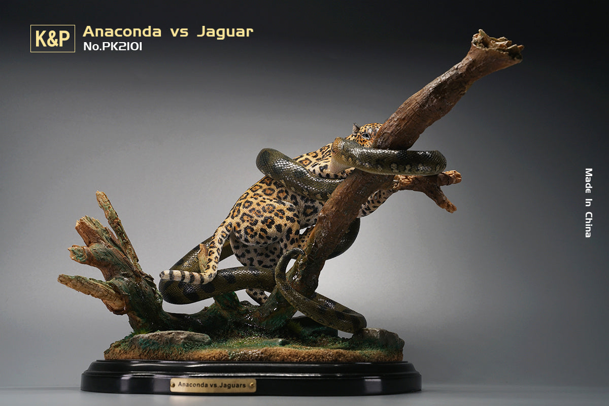 K&P 1/6 Anaconda VS Panthera onca Scene Statue