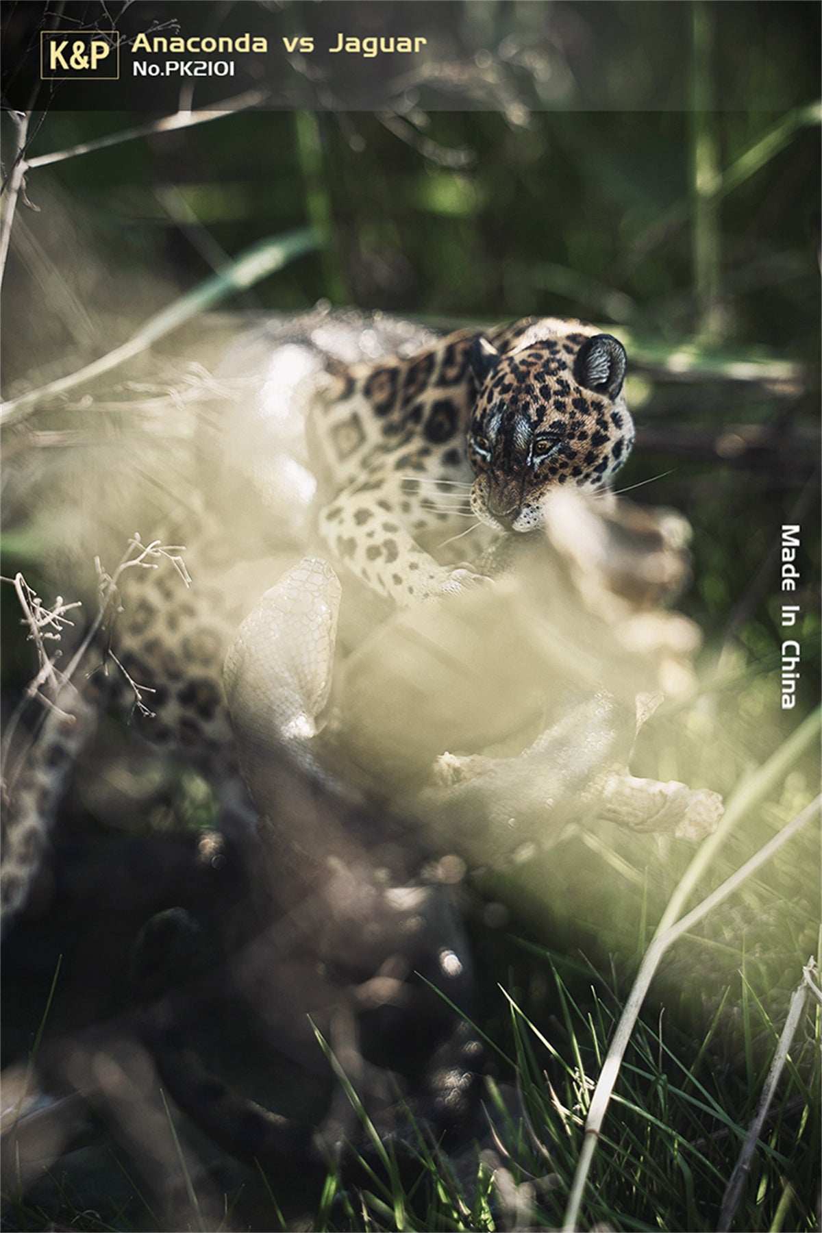 K&P 1/6 Anaconda VS Panthera onca Scene Statue