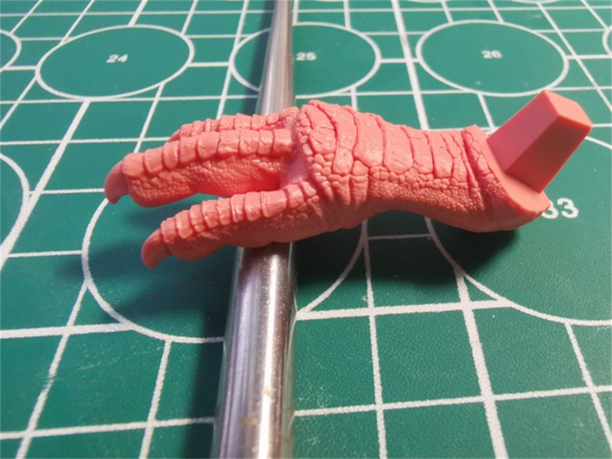 1/35 Mapusaurus Statue Unpainted Kit