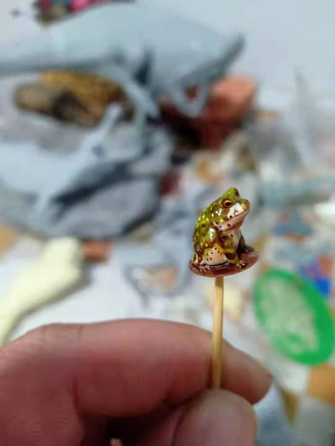 Dilophosaurus Scene Model Kit