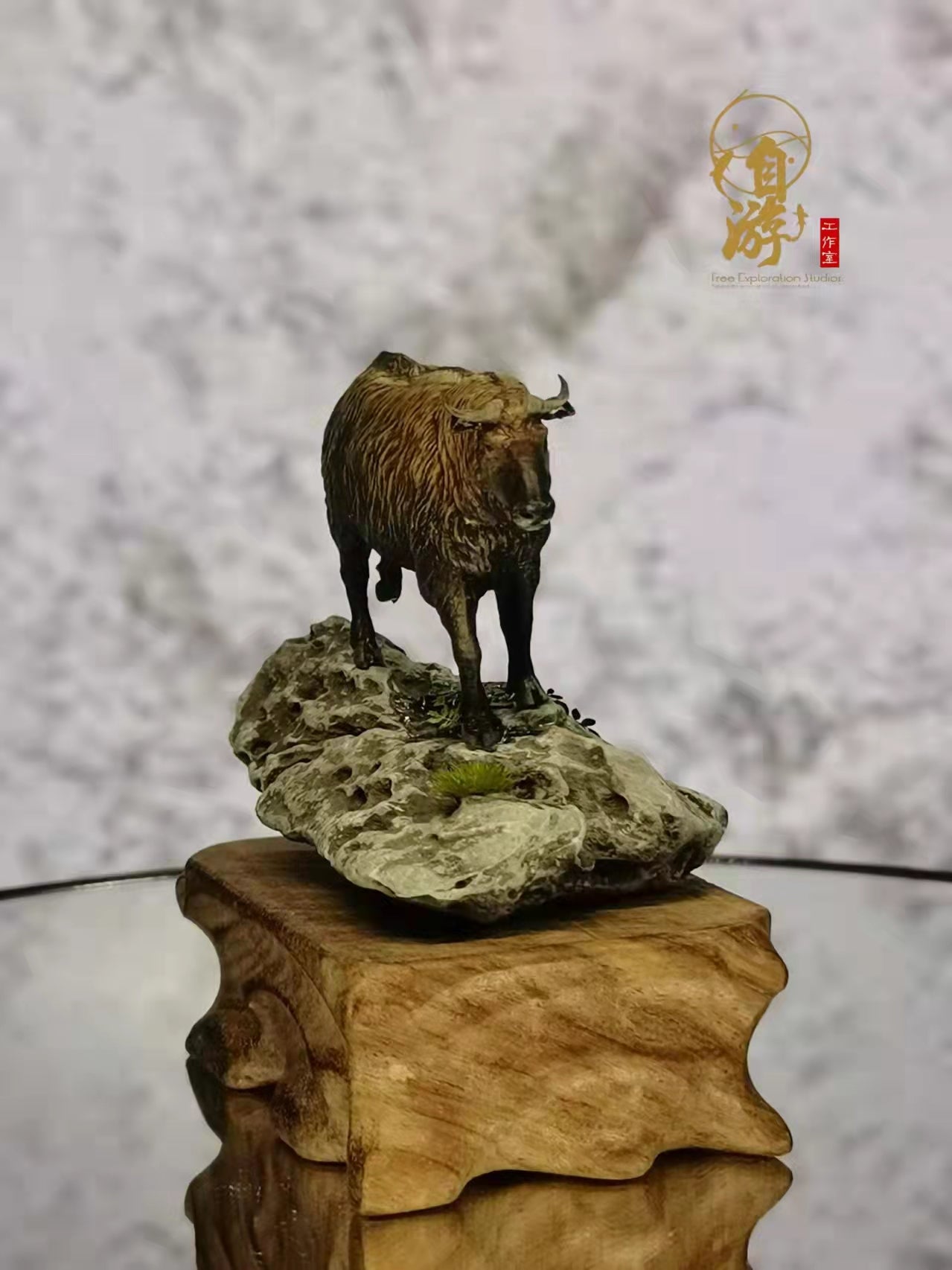 Budarcas taxicolor Sichuan Takin Model Kit