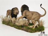 WS Studio Male Lion Fight Scene Statue