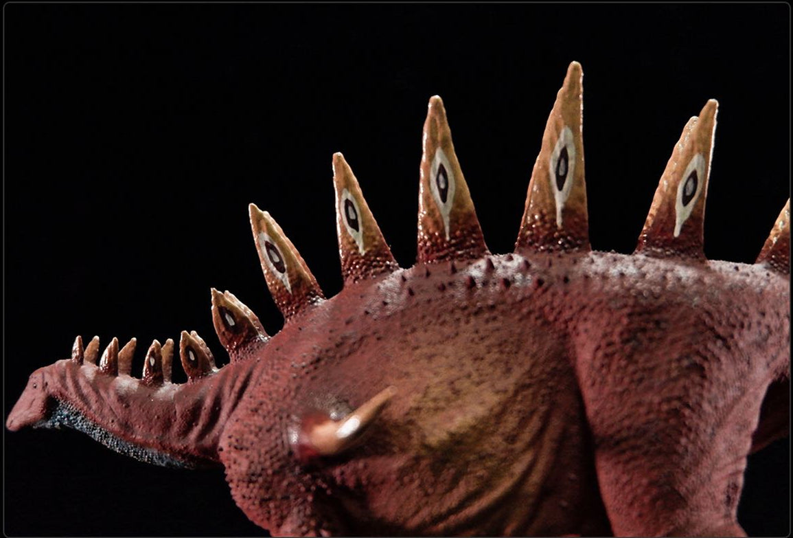 ZEE STUDIO 1:35 Scale Tuojiangosaurus multispinus Model Kit