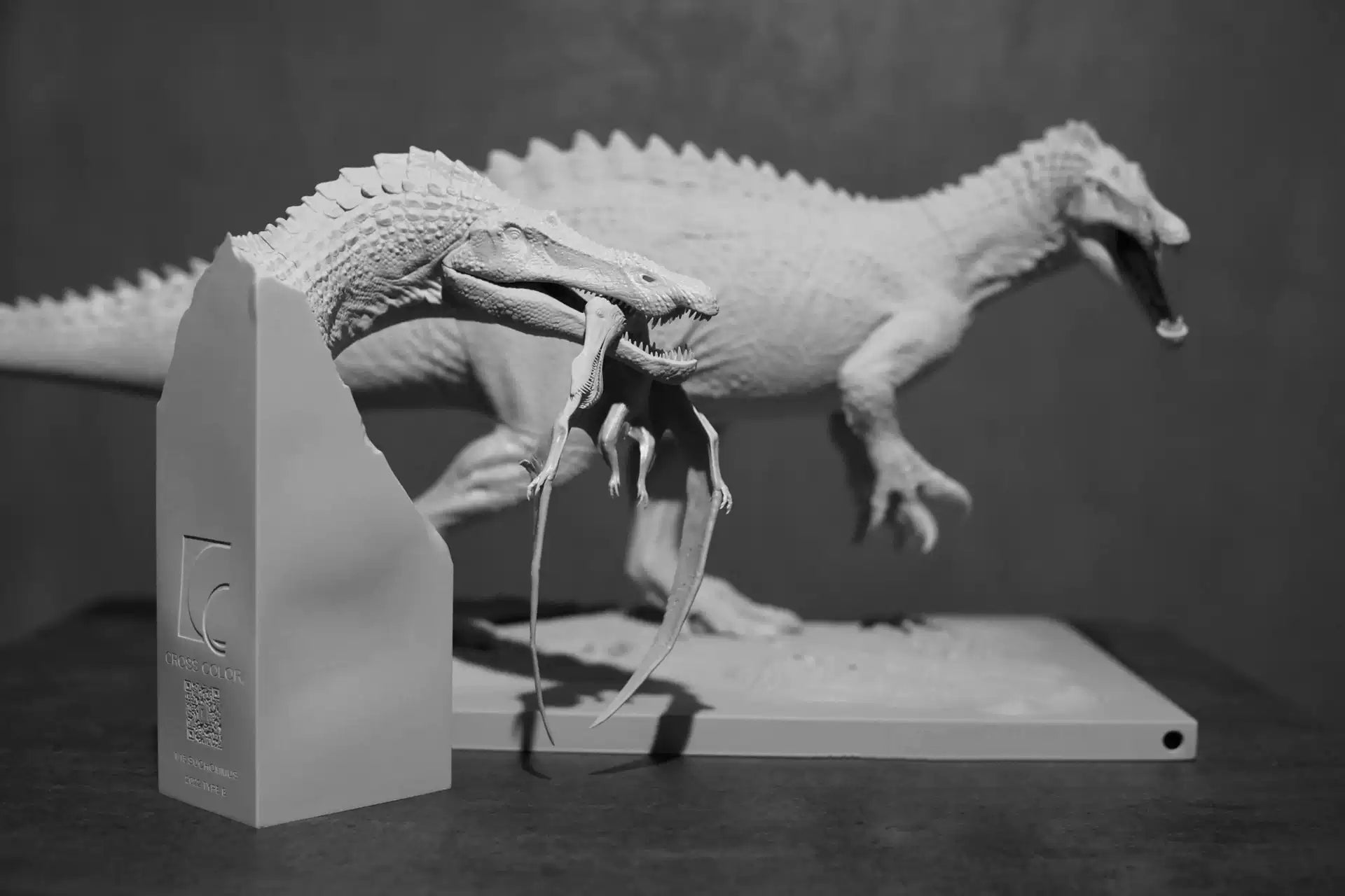 CROSS COLOR 1/15 Suchomimus Model Unpainted Kit