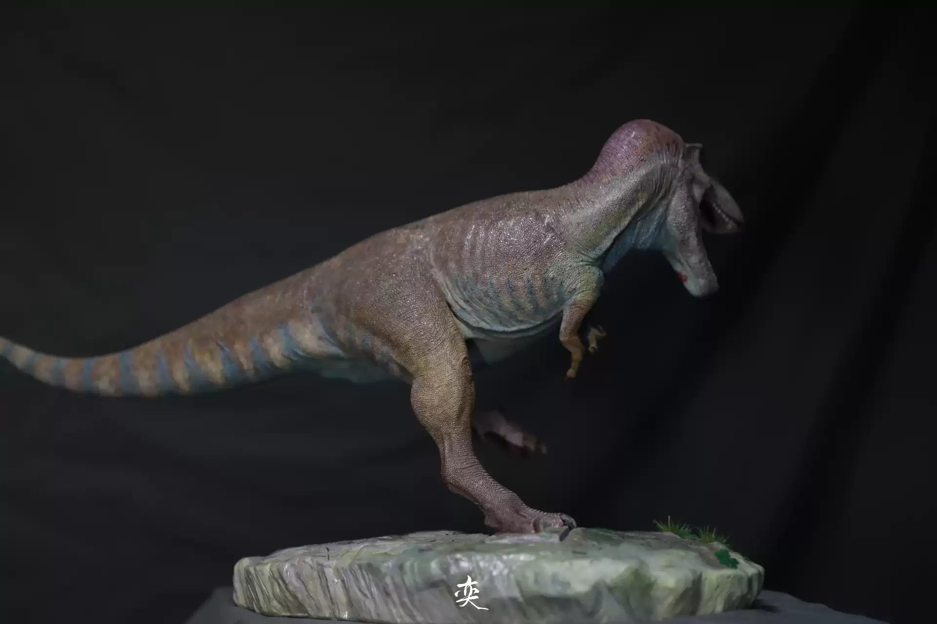 1/20 Scale Daspletosaurus Statue Kit