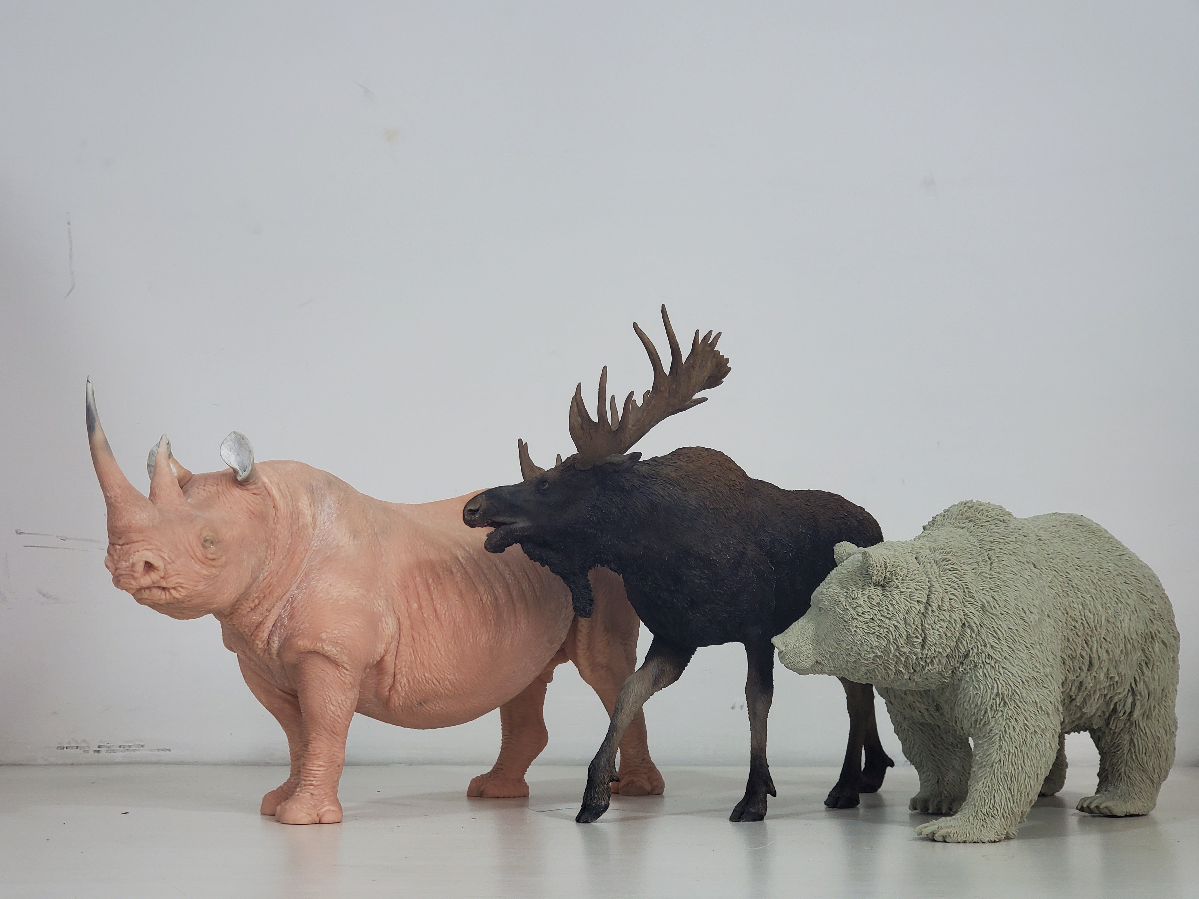 tunan Black Rhino Model