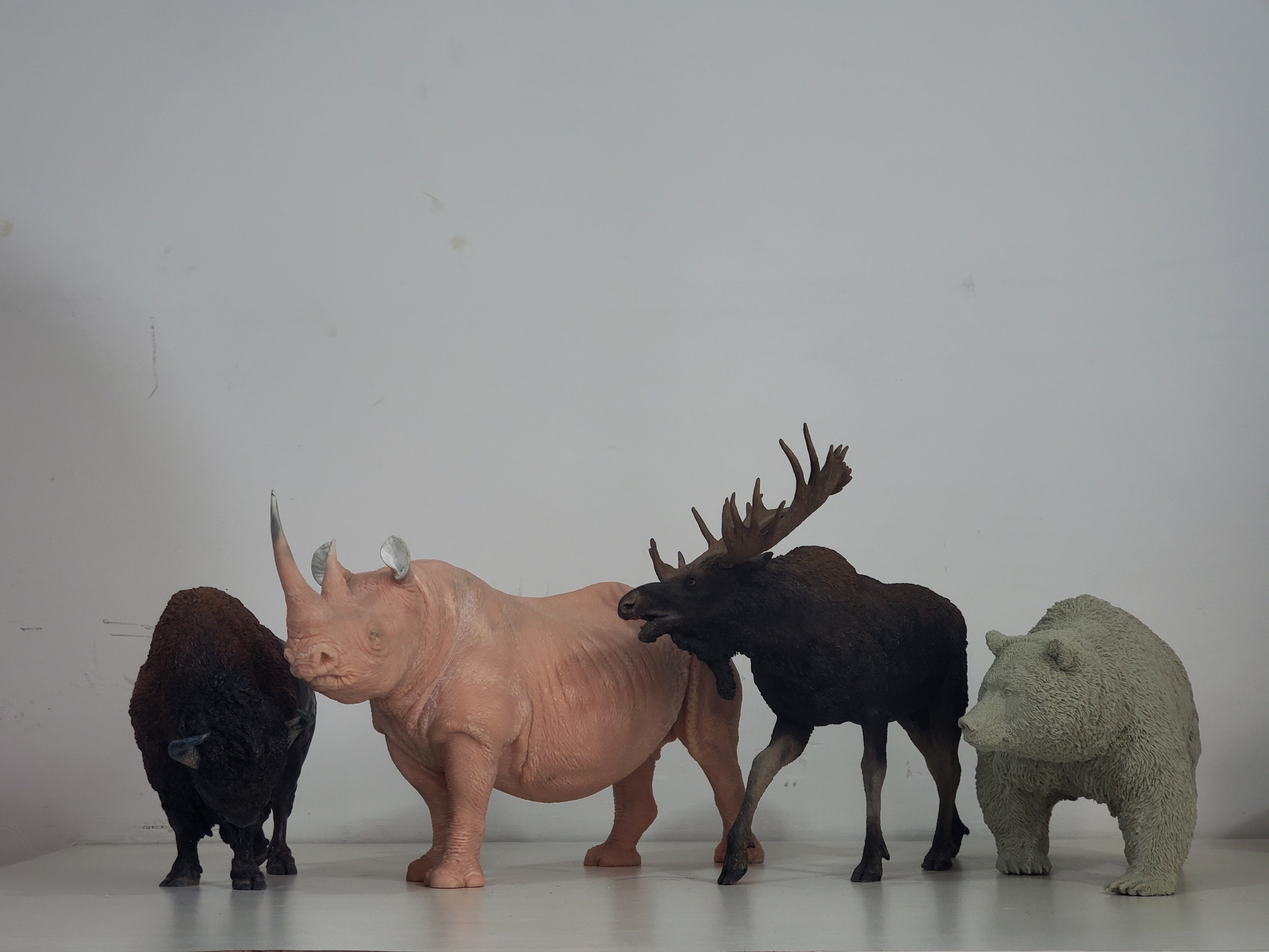 tunan Black Rhino Model