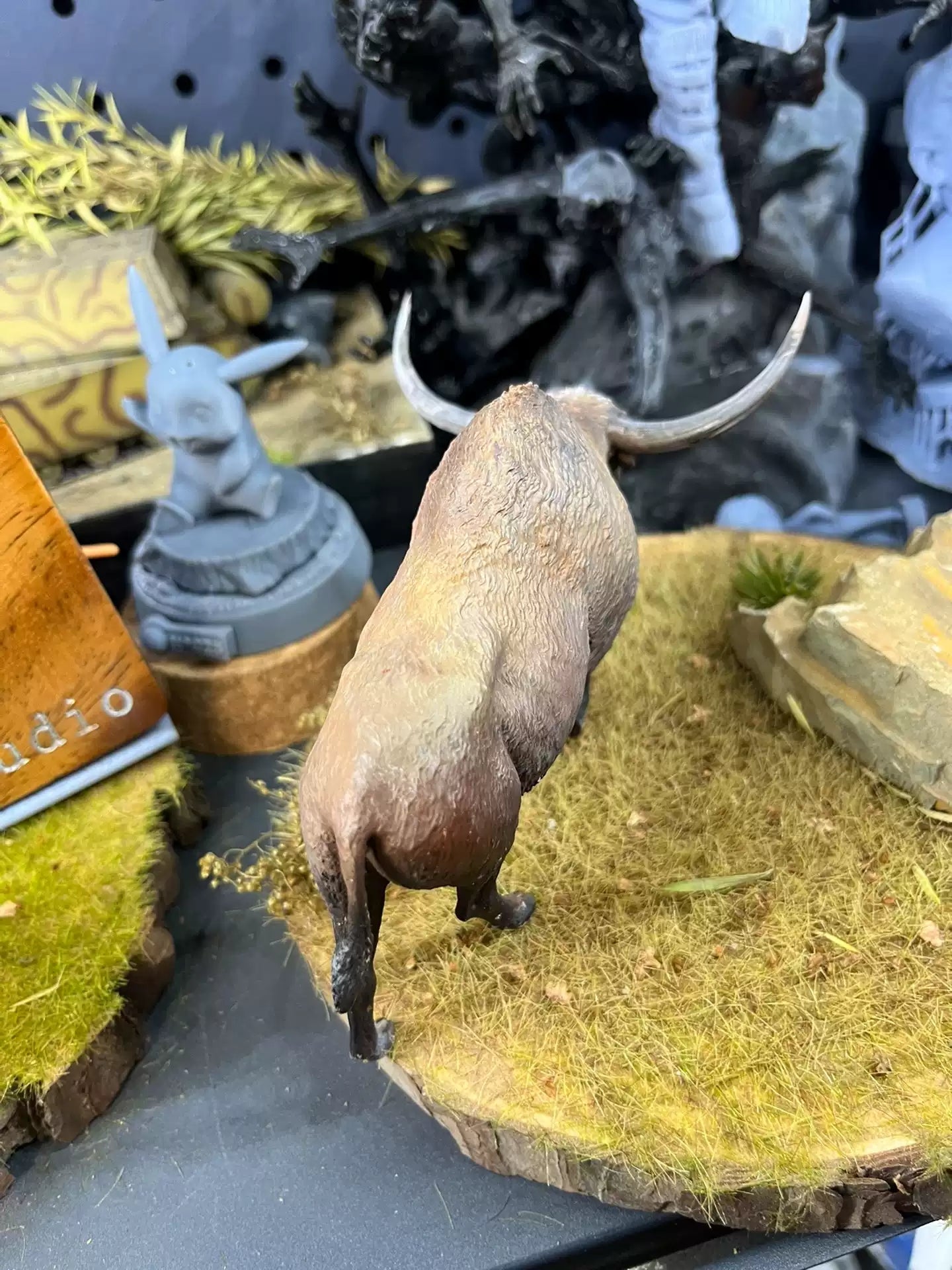 Alex Studio Bison latifrons Model