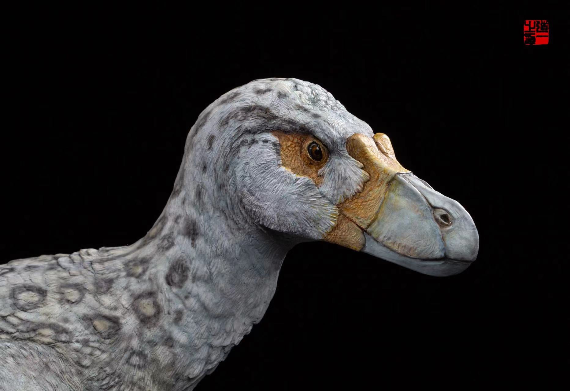 Cen DaoYi Studio 1:3 Scale Linheraptor exquisitus Ethnic Group Scene Statue Model Kit