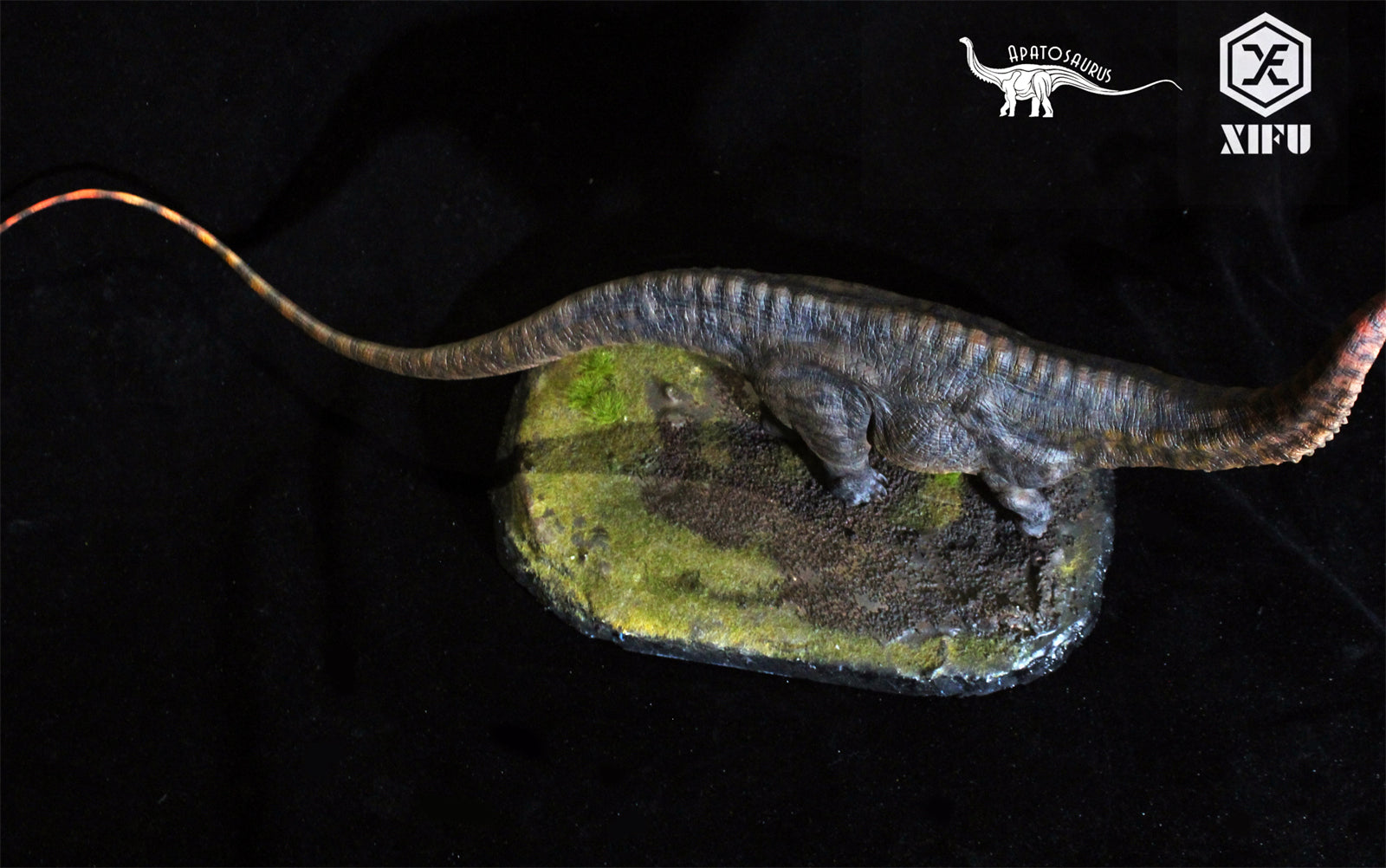 1/35 Scale Apatosaurus Pieck Model Kit