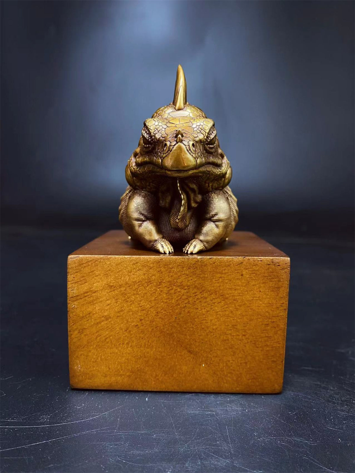 Common Green Iguana Limited Brass Model