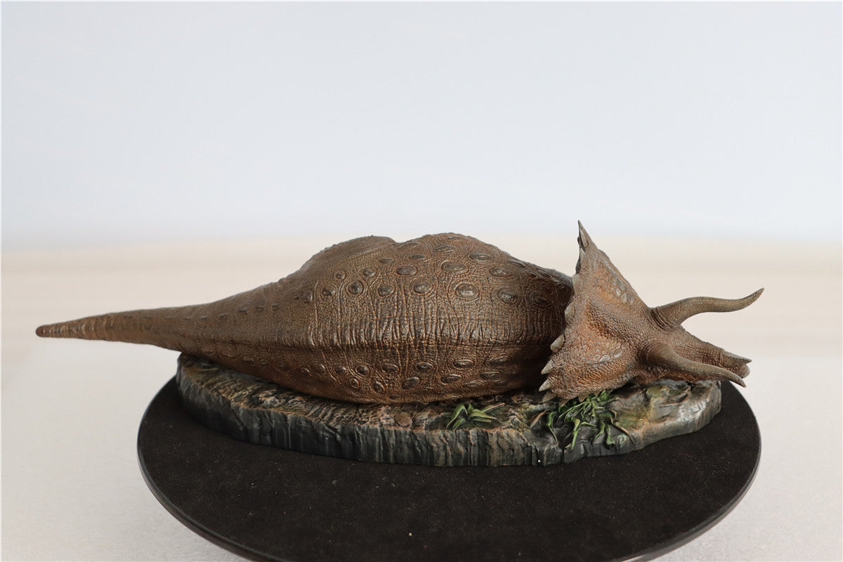 Nanmu 1/35 Triceratops Figure