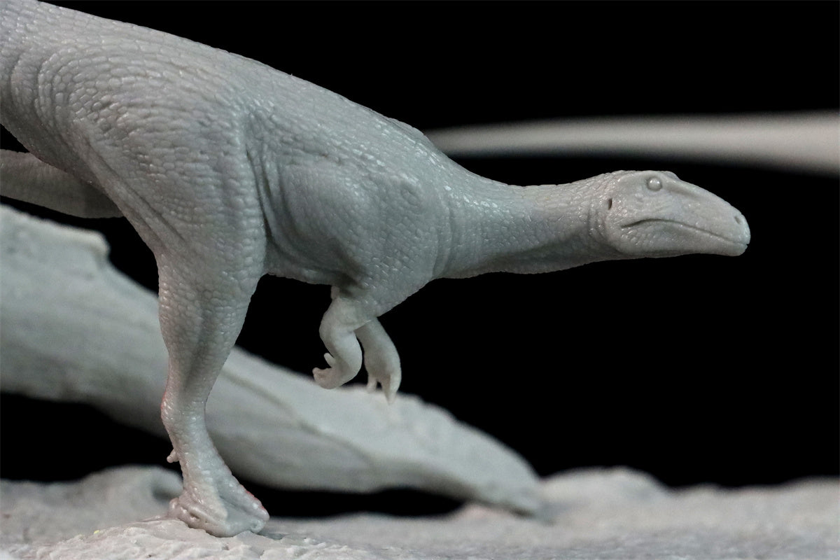 Sensen 1:5 Scale Beelzebufo Masiakasaurus Scene Statue