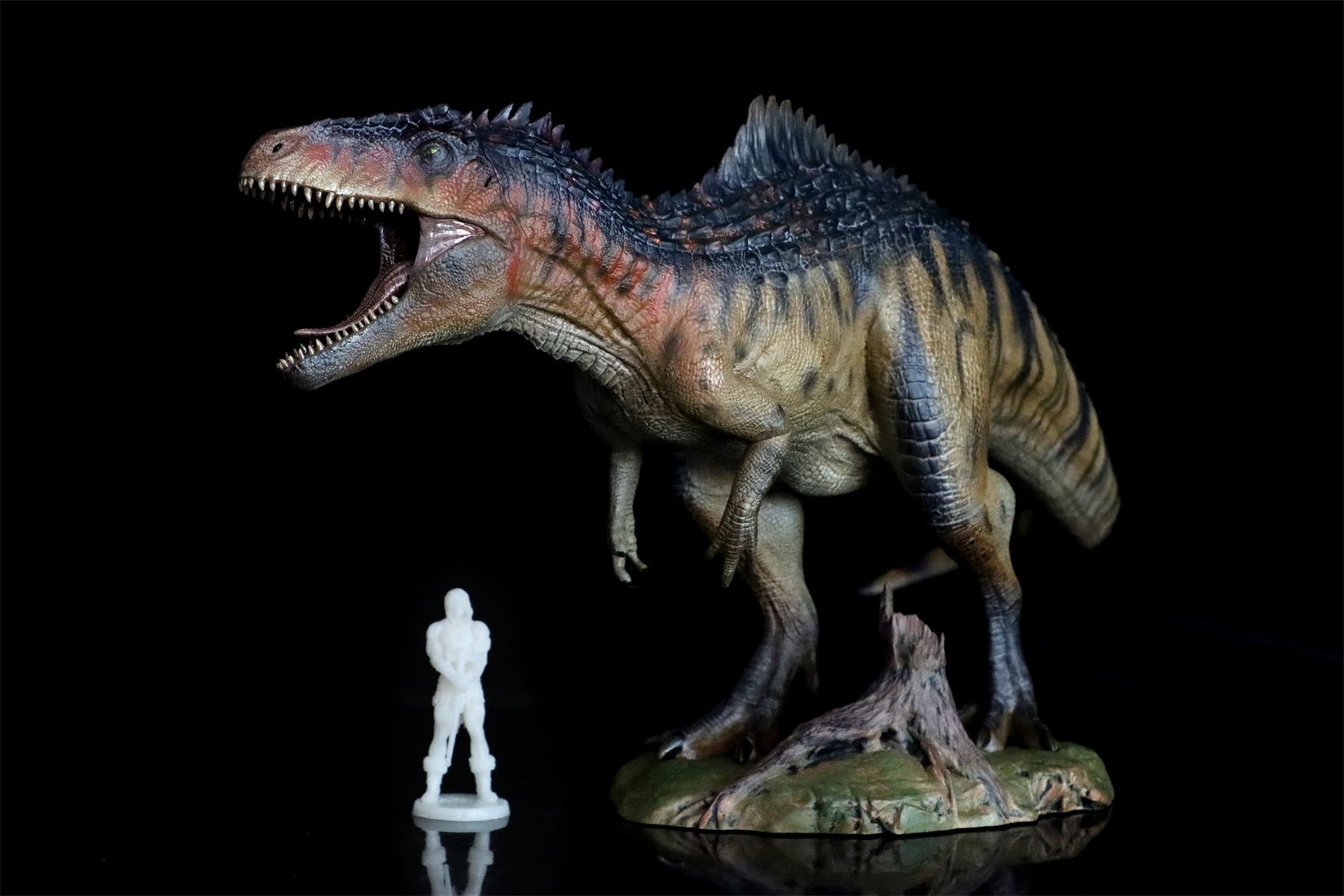 Nanmu Giganotosaurus 2.0 The King of the Border Figure