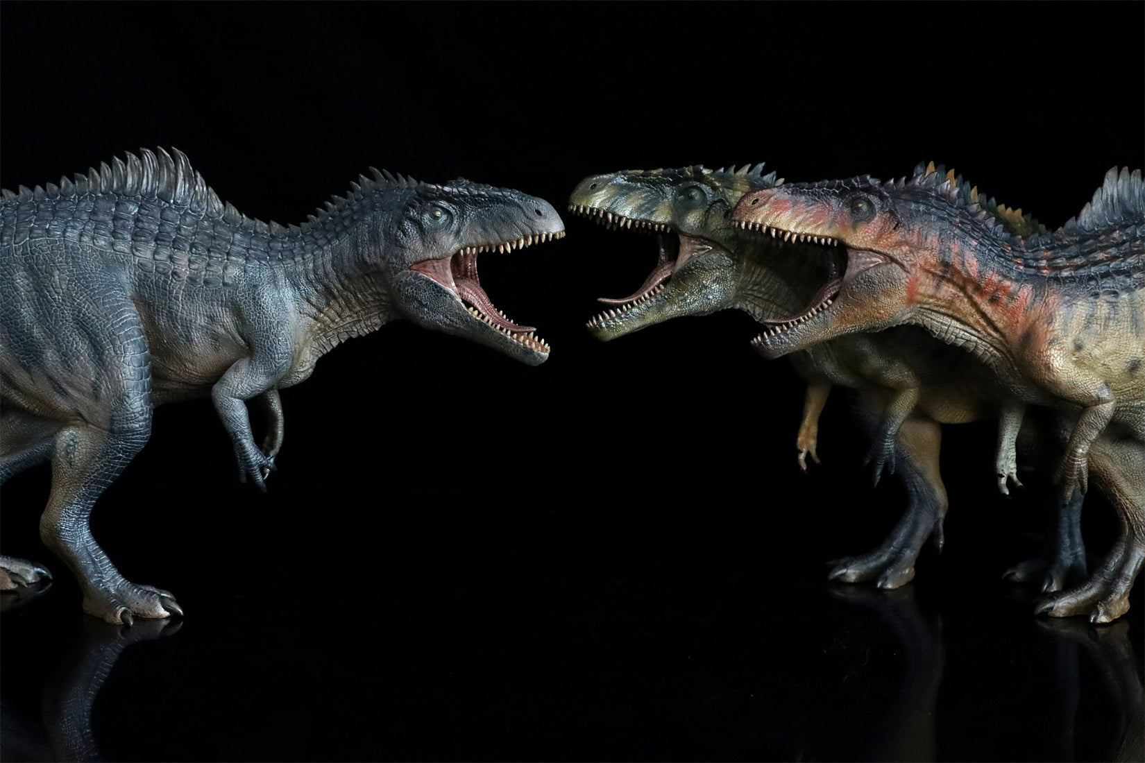 Nanmu Giganotosaurus 2.0 The King of the Border Figure