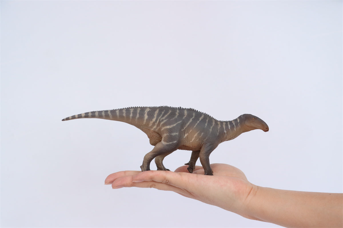 PNSO 1/35 Iguanodon Harvey Model