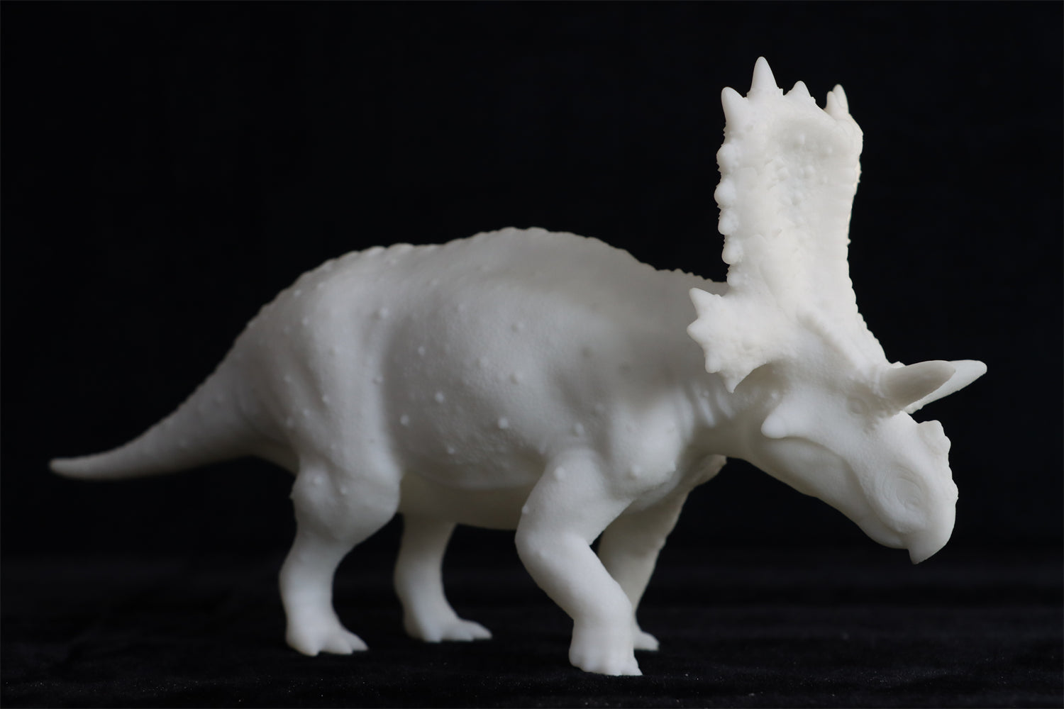 Mercuriceratops Statue