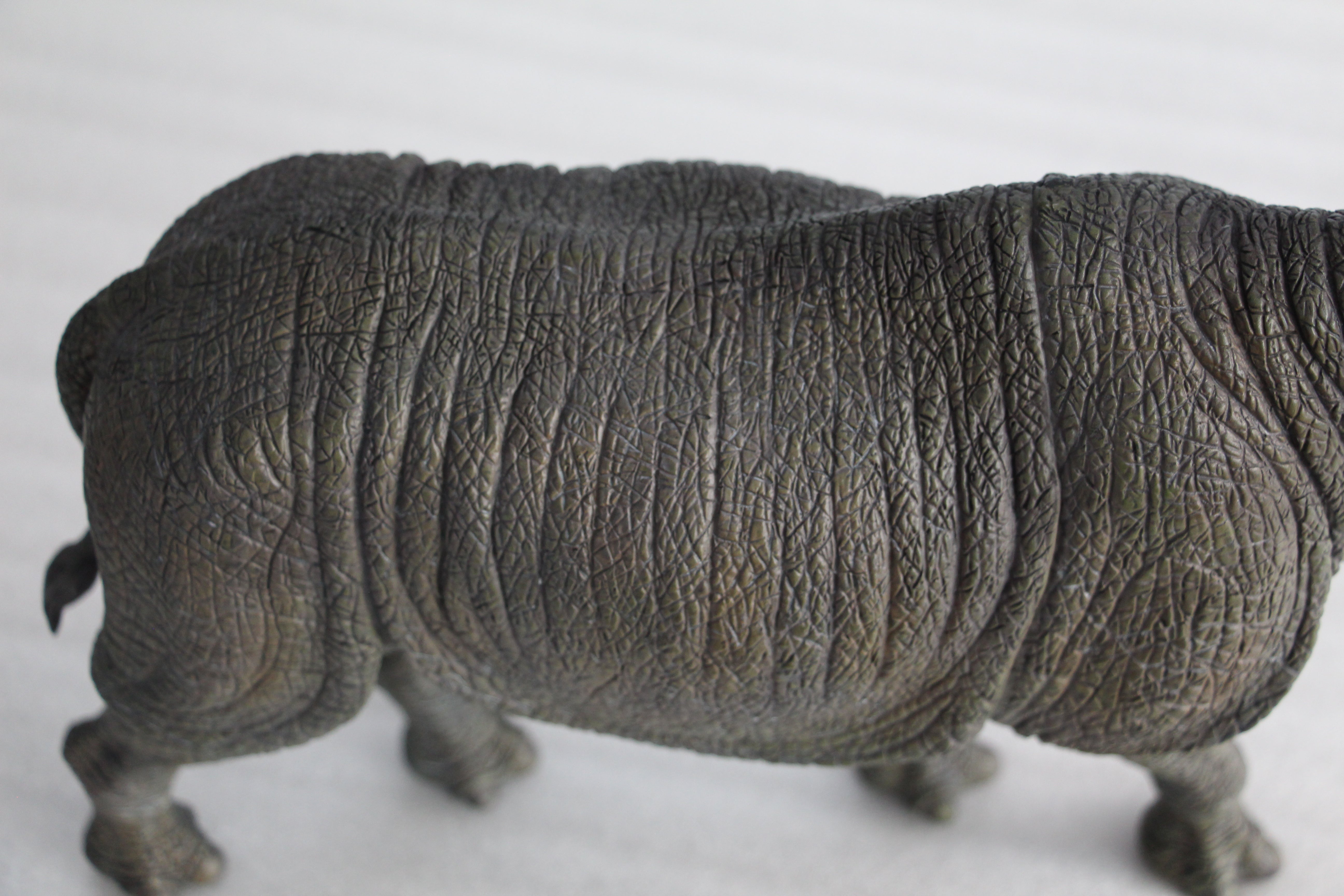 ITOY 1/35 Paraceratherium Statue