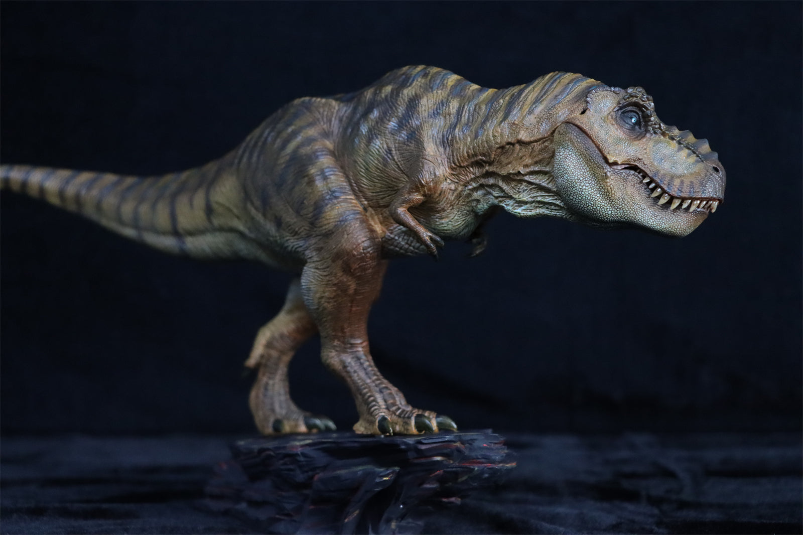 Nanmu T Rex The Once and Future King Figure