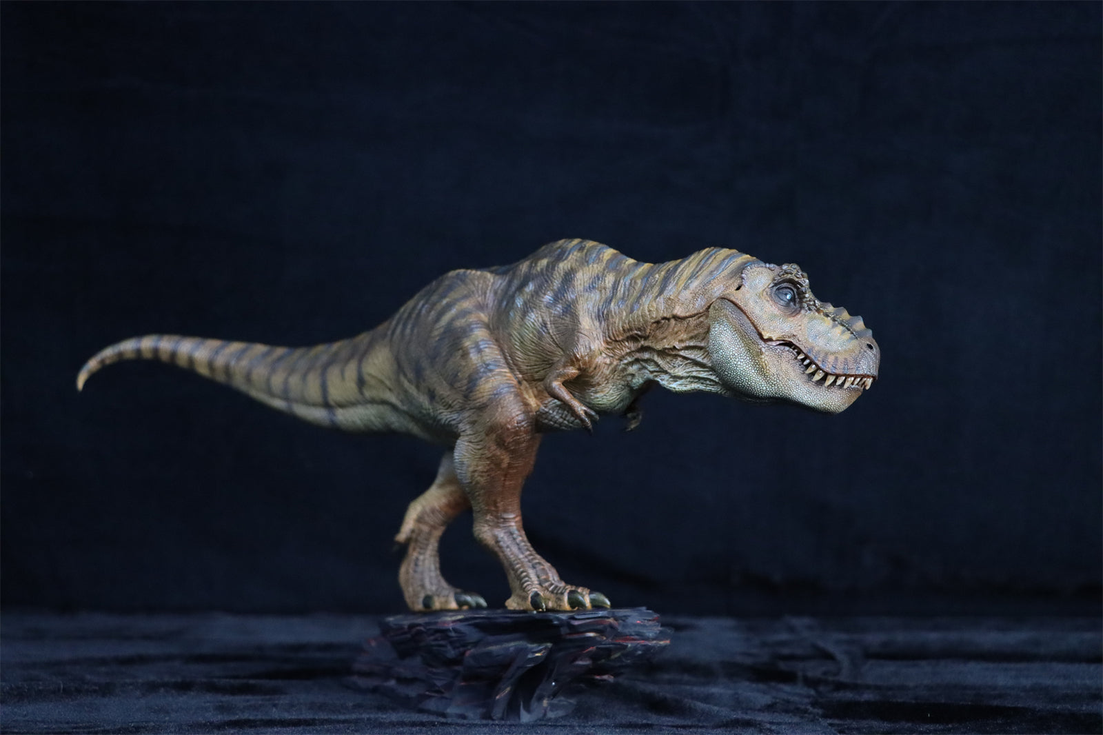 Nanmu T Rex The Once and Future King Figure