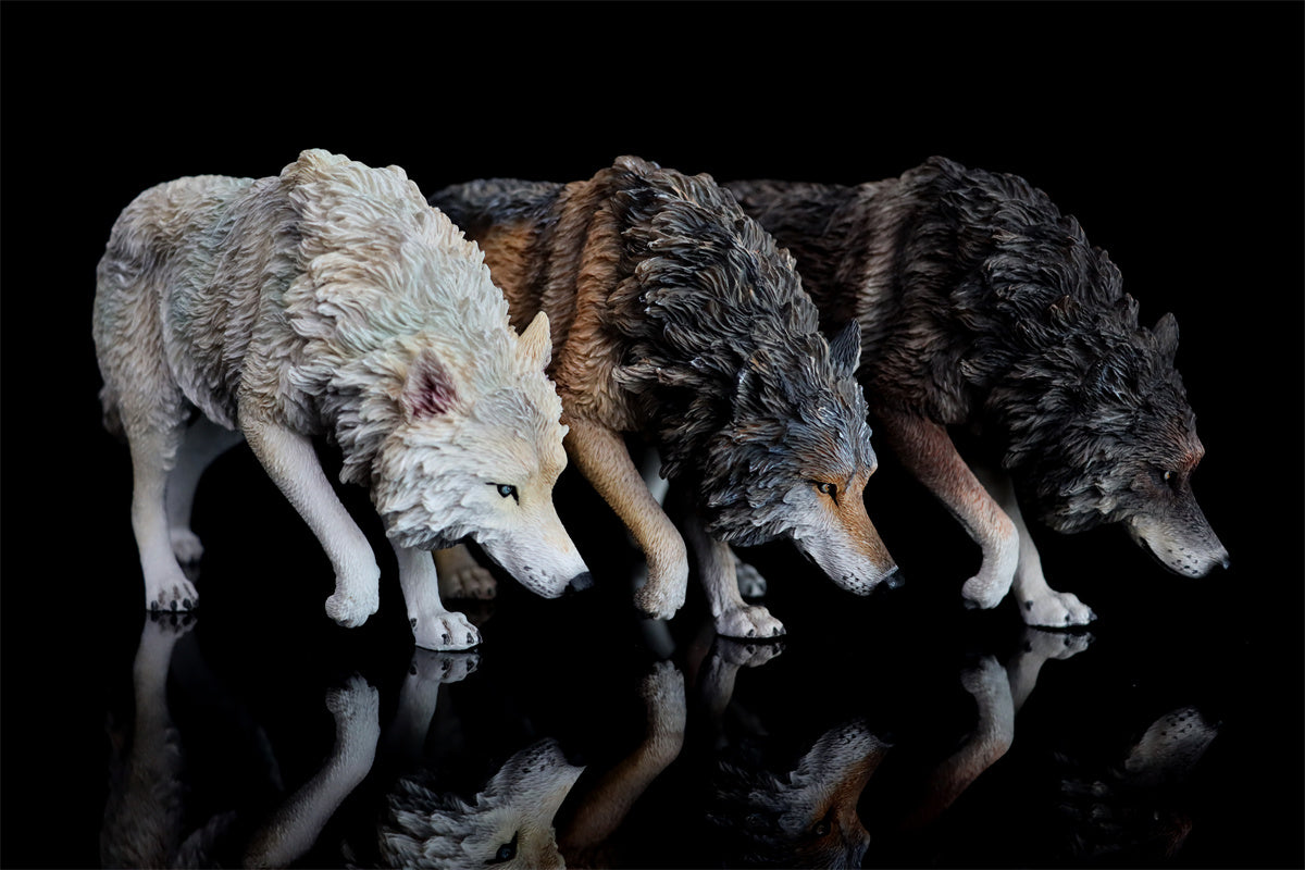 JXK 1/6 North American Gray Wolf Model