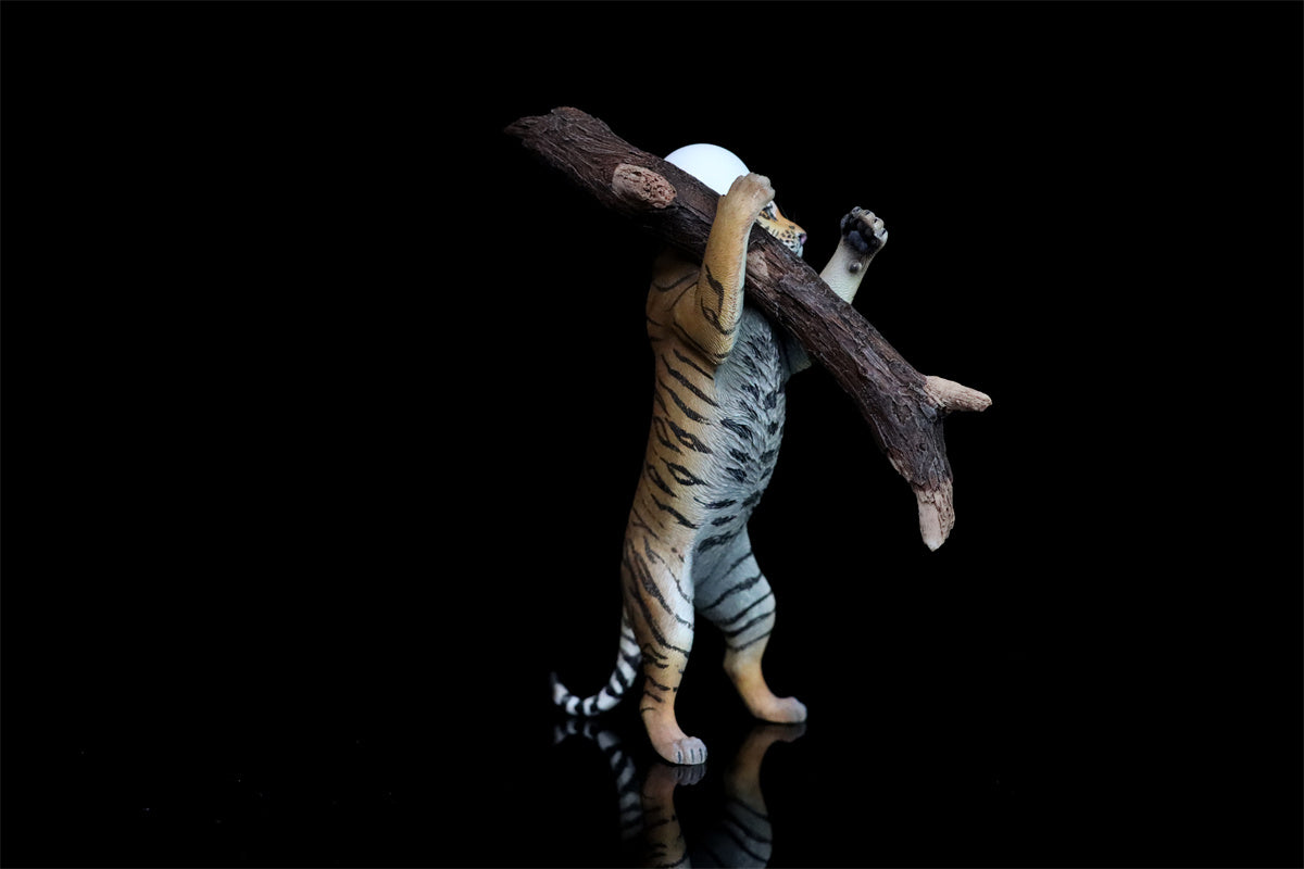 JXK 1/12 Working Tiger Model