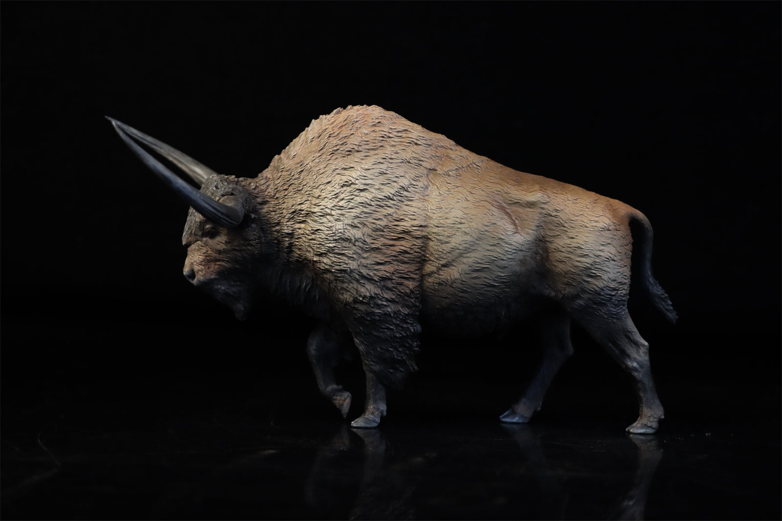 Alex Studio Bison latifrons Model