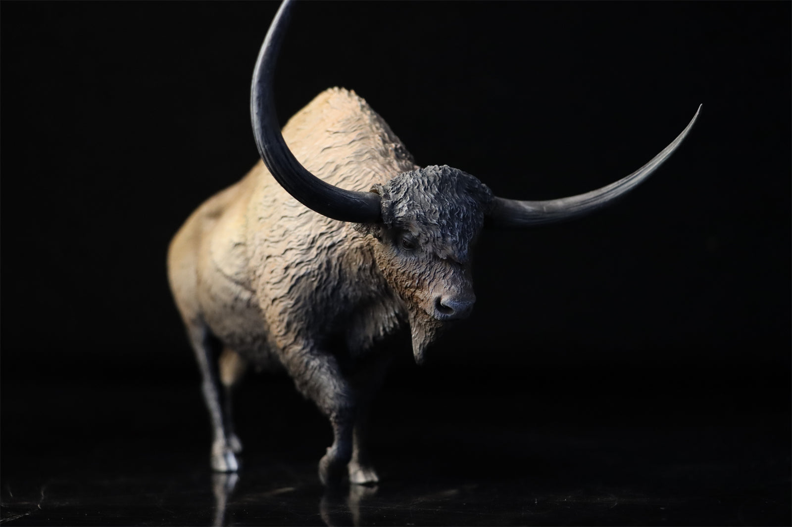 Alex Studio Bison latifrons Model