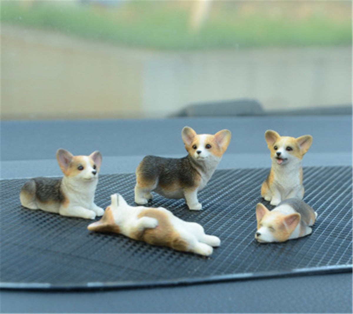 Mr.Z Mini Welsh Corgi Figure – Lana Time Shop