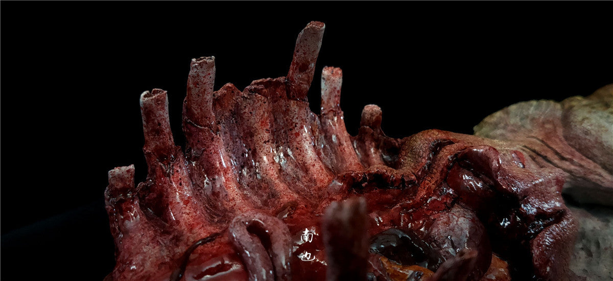 Corythosaurus Corpse Statue