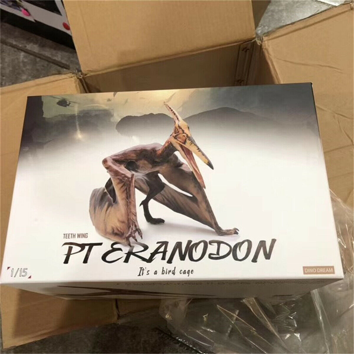 DINO DREAM 1/15 Pteranodon Statue