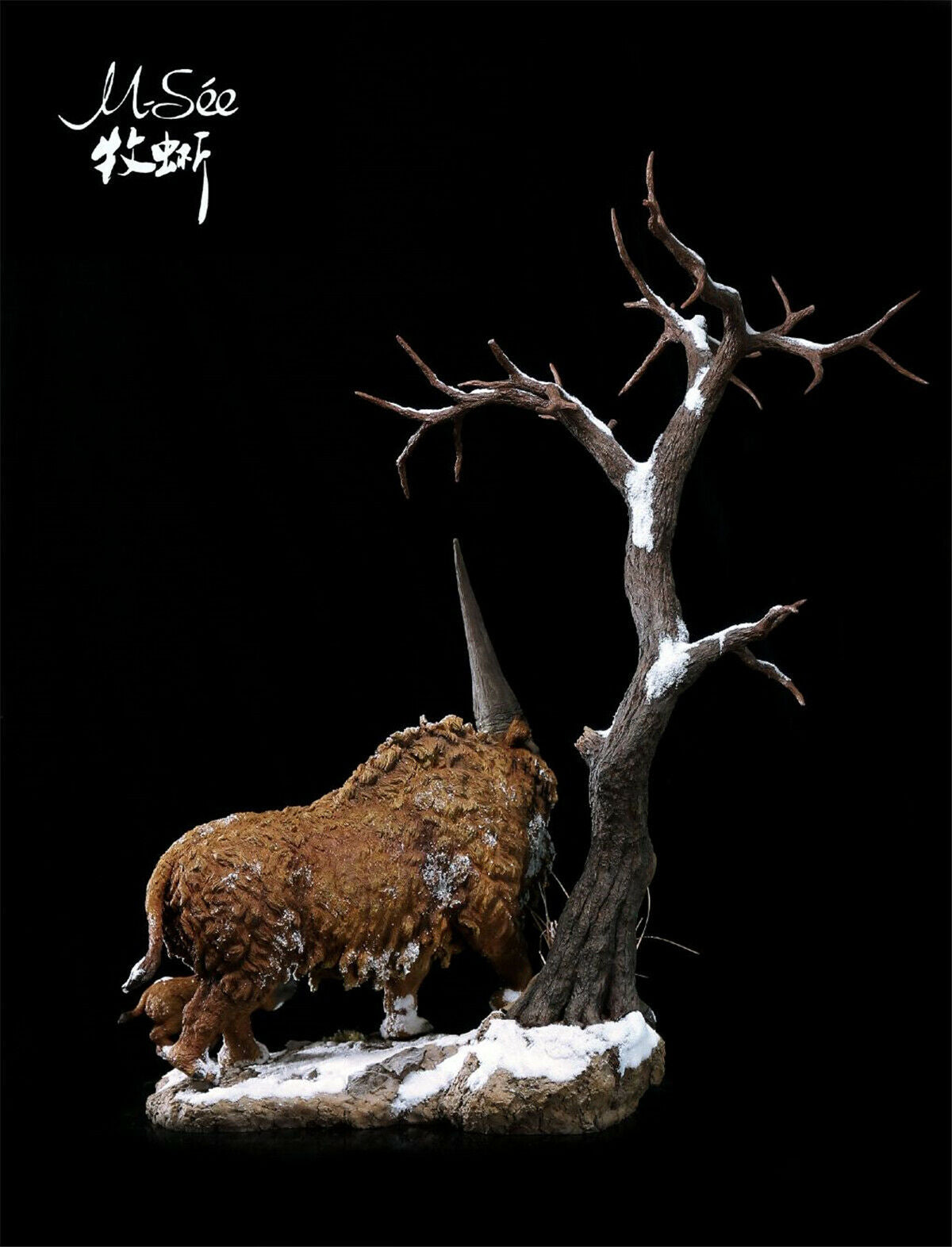 MuSee Studio 1/18 Scale Elasmotherium Family Scene Statue